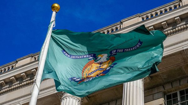 Donald Trump&rsquo;s schemes to juice the economy image