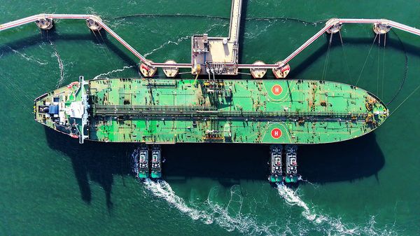 Why the Iran war hurts China less than its rivals image