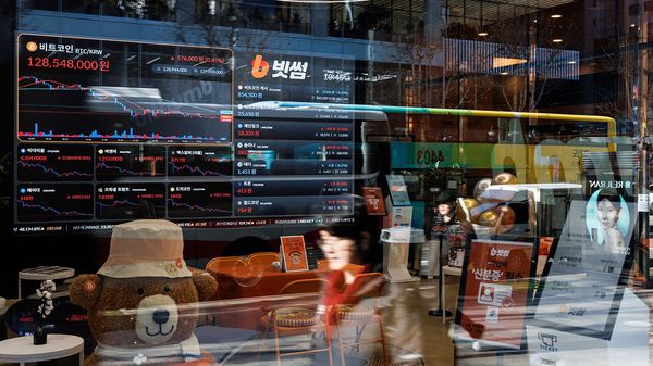 Asia is turning stablecoins into banking infrastructure image